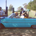 Parcels plus funky avec "Tieduprightnow"