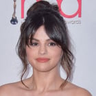 Selena Gomez sort "Feel Me"