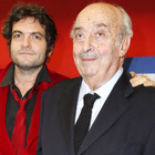 -M- en deuil : son grand-père est mort