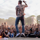 Les Vieilles Charrues auront lieu debout !