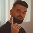 Keen'V à la dérive dans le clip "Ne pars pas"