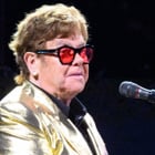 Elton John ému pour son dernier concert anglais