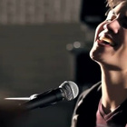 Sam Tsui transcende Britney Spears
