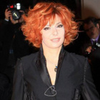 Mylène Farmer : 1ères images du clip "Bleu noir"