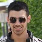 Joe Jonas à Paris pour tourner son nouveau clip