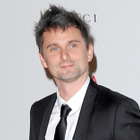 Le chanteur de Muse s'en prend aux médias UK