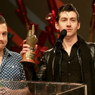 NME Awards : le triomphe des Arctic Monkeys