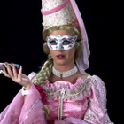 Katy Perry se déguise pour son "Birthday" !