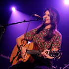 Tal : une tournée acoustique en 2015