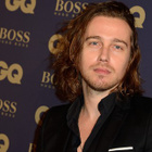 Julien Doré défend les Victoires de la Musique