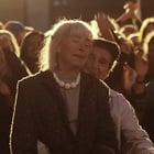 Avicii : un clip touchant pour "Waiting For Love"