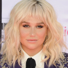 Kesha relance sa carrière avec un groupe