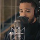 Slimane rend hommage à Michel Delpech