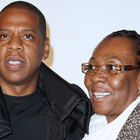 Jay-Z révèle l'homosexualité de sa maman