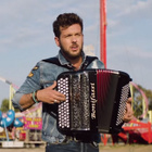 Claudio Capéo enchaîne avec "Dis-le moi"