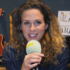 Lorie Pester assume-t-elle "Ta meilleure amie" ?