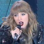 Taylor Swift lance sa tournée à Glendale (vidéos)