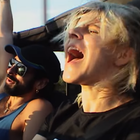 Robyn s'éclate dans "Between The Lines"