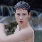 Christine and the Queens : le clip de "Comme si"