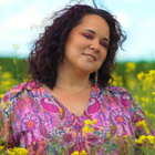 Magalie Vaé : le clip solaire "Devenir fou"