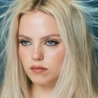 Reneé Rapp s'envole avec "Talk Too Much"