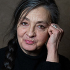 Catherine Ringer, émue, parle de Fred Chichin