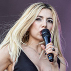 Ava Max annule sa tournée et s'explique