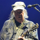 Neil Young annule ses concerts en France