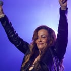 Cette chanteuse des 2000 signe son grand retour !