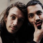 Yuksek se cachait derrière Mega Mystery Band