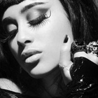 Natalia Kills en 1ère partie des Black Eyed Peas