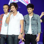 One Direction enchaîne avec "Kiss You"