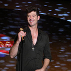 Robin Thicke enchaîne avec "Give It 2 U"