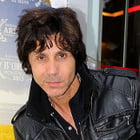 Jean-Luc Lahaye : "La Star Ac ? Du karaoké !"