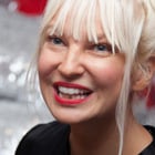 Sia : 100.000 ventes en France pour son disque