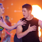 iHeart Awards : Nick Jonas sexy pour "Chains"