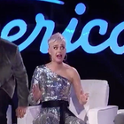 Katy Perry : sa tenue craque à la télé US !