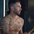 Adam Levine, égérie Yves Saint Laurent