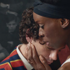 Mika dévoile le clip de "Tiny Love"