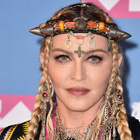 Madonna en deuil