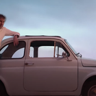 Alain Souchon : le clip "Jaloux du soleil"
