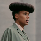 Stromae : des figurantes de son clip en colère