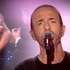 Calogero chante en hommage à Jane Birkin