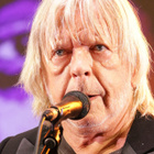 Renaud : on sait quand sortira son nouvel album