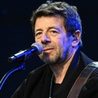 Patrick Bruel visé par une pétition