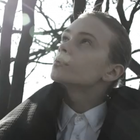 Monarchy : le clip rétro-futuriste "I Won't Let Go"