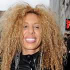 Afida Turner de "Carré V.I.P" dévoile son single "Come With Me"