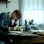 Patrick Wolf en pyjama dans "House"