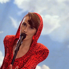 Clip : "C'est pas une vie" pour Yelle