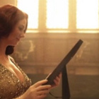 Lena Katina enterre t.A.T.u dans son premier clip